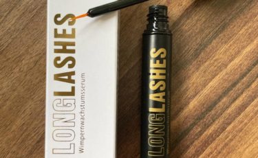 Wimpersum von Dr. Massing Cosmetics